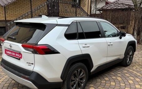 Toyota RAV4, 2025 год, 4 290 000 рублей, 5 фотография