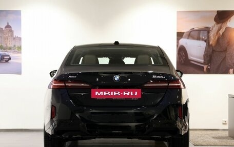 BMW 5 серия, 2025 год, 8 300 000 рублей, 6 фотография