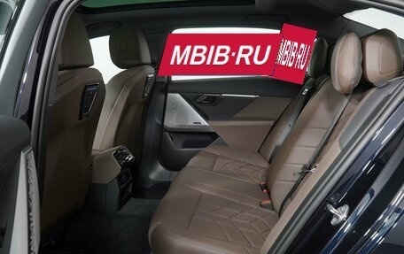 BMW 5 серия, 2025 год, 8 300 000 рублей, 13 фотография