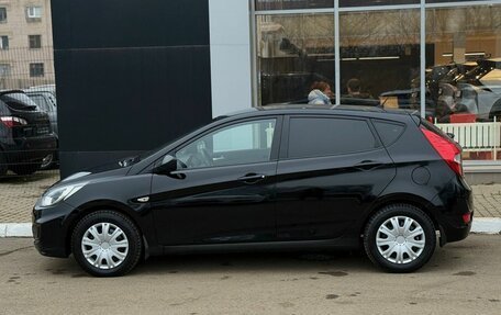 Hyundai Solaris II рестайлинг, 2011 год, 735 000 рублей, 2 фотография