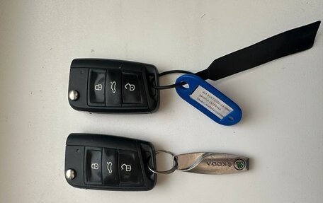 Skoda Octavia, 2014 год, 900 000 рублей, 11 фотография