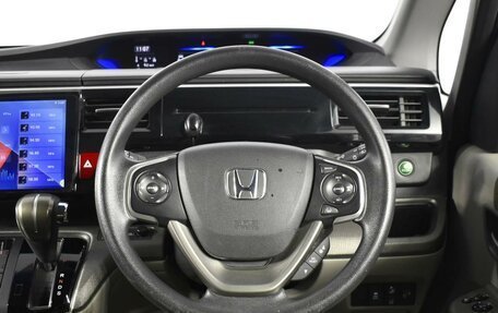 Honda Stepwgn IV, 2017 год, 1 898 100 рублей, 14 фотография