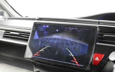 Honda Stepwgn IV, 2017 год, 1 898 100 рублей, 16 фотография