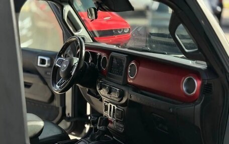 Jeep Wrangler, 2022 год, 5 100 000 рублей, 30 фотография