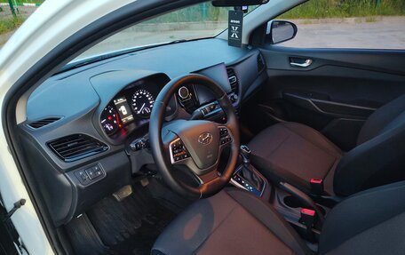 Hyundai Solaris II рестайлинг, 2021 год, 1 499 999 рублей, 7 фотография