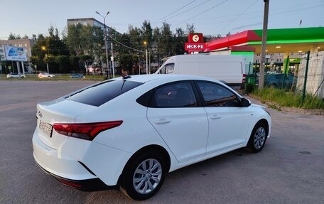 Hyundai Solaris II рестайлинг, 2021 год, 1 499 999 рублей, 11 фотография