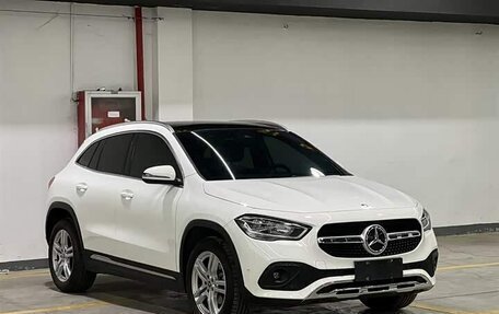 Mercedes-Benz GLA, 2022 год, 3 050 000 рублей, 5 фотография