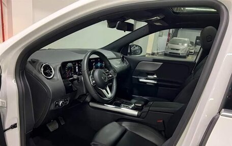 Mercedes-Benz GLA, 2022 год, 3 050 000 рублей, 7 фотография