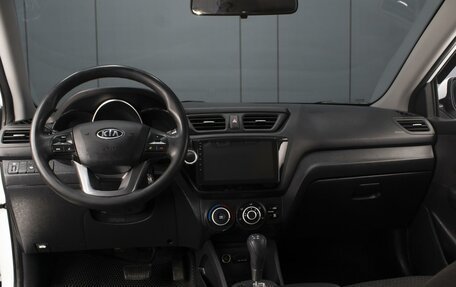 KIA Rio III рестайлинг, 2012 год, 920 000 рублей, 5 фотография