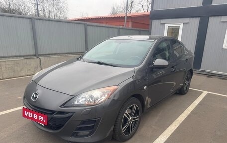 Mazda 3, 2011 год, 900 000 рублей, 2 фотография