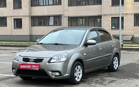 KIA Rio II, 2009 год, 483 000 рублей, 2 фотография