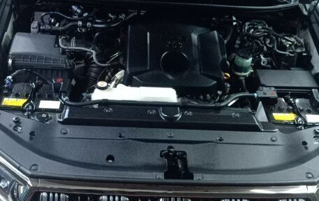 Toyota Land Cruiser Prado 150 рестайлинг 2, 2020 год, 6 750 000 рублей, 3 фотография