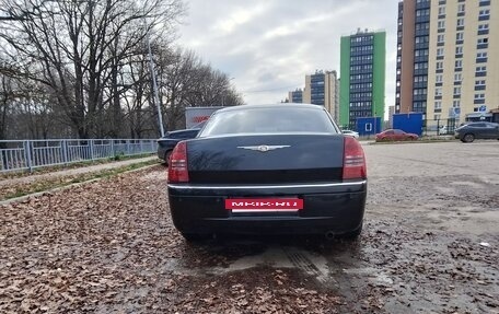 Chrysler 300C II, 2005 год, 980 000 рублей, 4 фотография