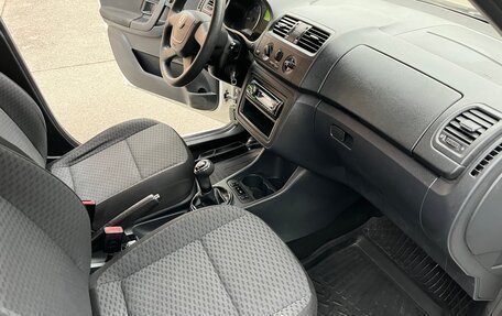 Skoda Fabia II, 2011 год, 399 000 рублей, 13 фотография