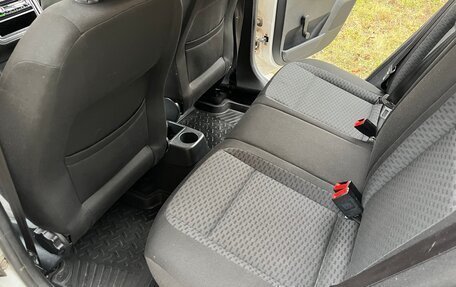 Skoda Fabia II, 2011 год, 399 000 рублей, 15 фотография