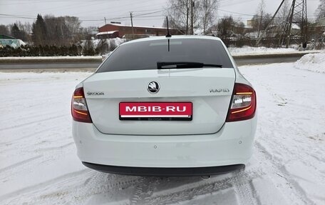 Skoda Rapid I, 2018 год, 1 200 000 рублей, 3 фотография