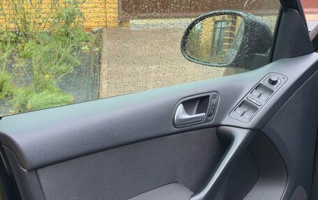 Volkswagen Tiguan I, 2015 год, 1 850 000 рублей, 21 фотография