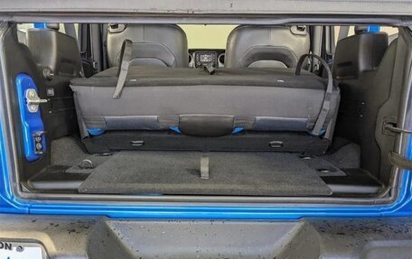 Jeep Wrangler, 2021 год, 4 520 000 рублей, 22 фотография