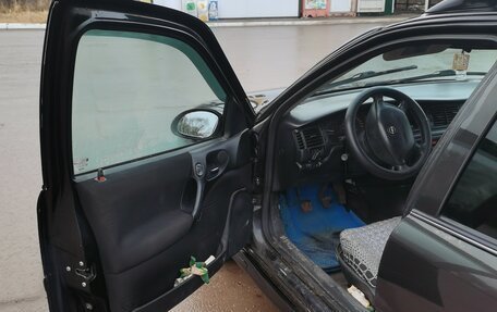 Opel Vectra B рестайлинг, 2001 год, 140 000 рублей, 3 фотография