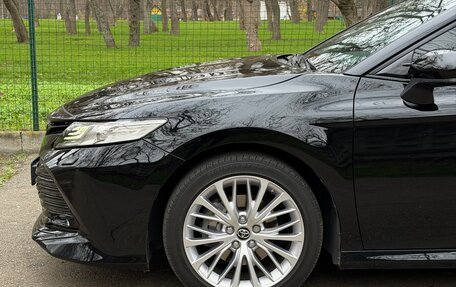 Toyota Camry, 2018 год, 2 790 000 рублей, 9 фотография