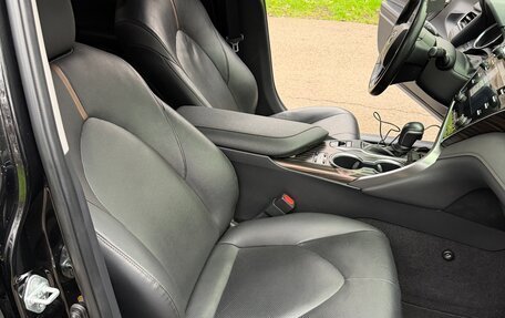 Toyota Camry, 2018 год, 2 790 000 рублей, 19 фотография