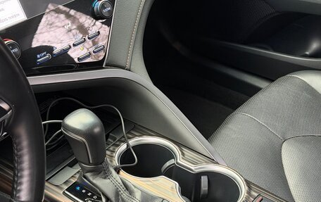 Toyota Camry, 2018 год, 2 790 000 рублей, 25 фотография