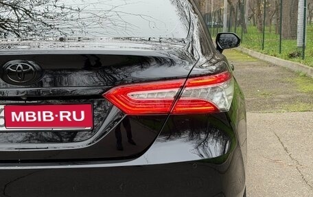 Toyota Camry, 2018 год, 2 790 000 рублей, 12 фотография