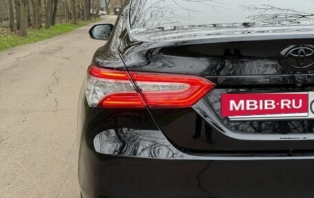 Toyota Camry, 2018 год, 2 790 000 рублей, 15 фотография