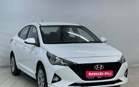 Hyundai Solaris II рестайлинг, 2020 год, 1 390 000 рублей, 2 фотография