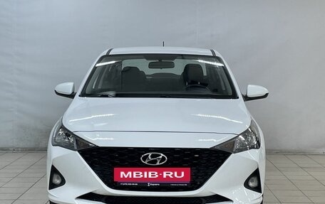 Hyundai Solaris II рестайлинг, 2020 год, 1 390 000 рублей, 3 фотография