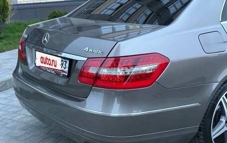 Mercedes-Benz E-Класс, 2009 год, 1 150 000 рублей, 4 фотография