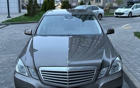 Mercedes-Benz E-Класс, 2009 год, 1 150 000 рублей, 2 фотография