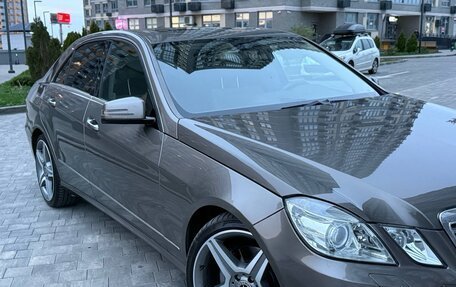 Mercedes-Benz E-Класс, 2009 год, 1 150 000 рублей, 14 фотография