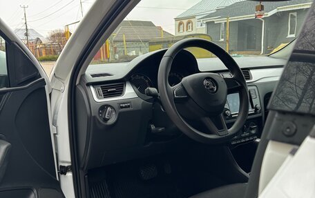 Skoda Rapid I, 2017 год, 1 390 000 рублей, 5 фотография