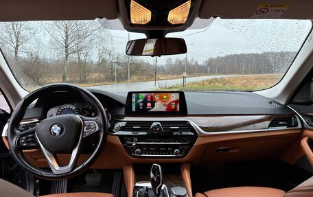 BMW 5 серия, 2018 год, 2 690 000 рублей, 10 фотография