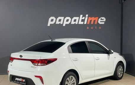 KIA Rio IV, 2017 год, 1 240 000 рублей, 3 фотография