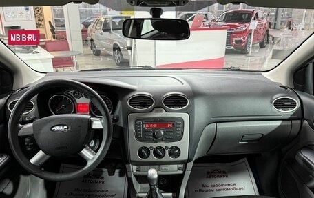 Ford Focus II рестайлинг, 2010 год, 655 000 рублей, 15 фотография