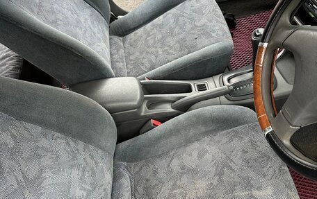 Mitsubishi Mirage VI рестайлинг, 1998 год, 220 000 рублей, 12 фотография