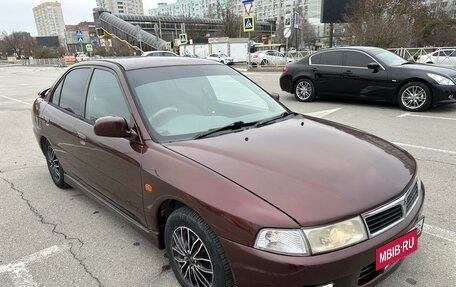 Mitsubishi Mirage VI рестайлинг, 1998 год, 220 000 рублей, 8 фотография