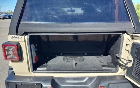 Jeep Wrangler, 2022 год, 5 230 000 рублей, 8 фотография