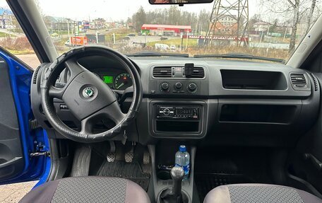 Skoda Fabia II, 2009 год, 390 000 рублей, 24 фотография