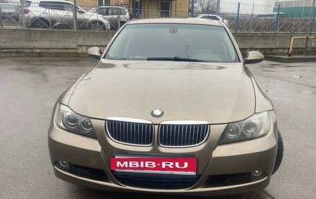 BMW 3 серия, 2006 год, 1 150 000 рублей, 2 фотография