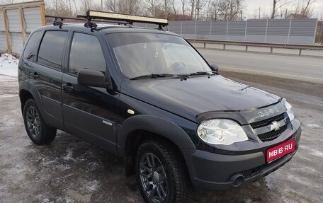 Chevrolet Niva I рестайлинг, 2015 год, 700 000 рублей, 1 фотография