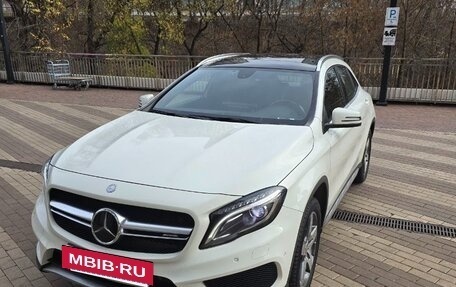 Mercedes-Benz GLA, 2015 год, 2 200 000 рублей, 17 фотография