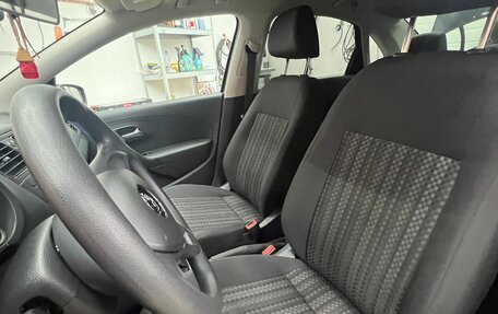 Volkswagen Polo VI (EU Market), 2016 год, 1 250 000 рублей, 19 фотография