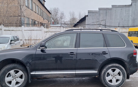 Volkswagen Touareg III, 2005 год, 730 000 рублей, 2 фотография