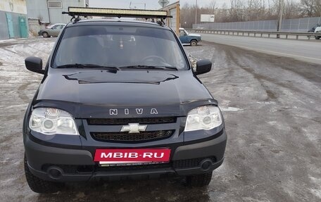 Chevrolet Niva I рестайлинг, 2015 год, 700 000 рублей, 2 фотография