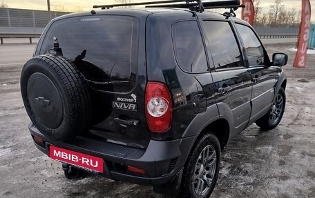 Chevrolet Niva I рестайлинг, 2015 год, 700 000 рублей, 4 фотография