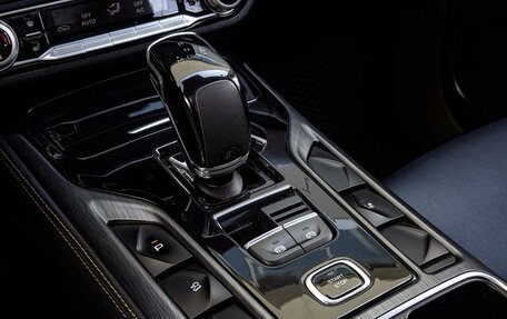 FAW Bestune T77, 2024 год, 2 199 000 рублей, 13 фотография