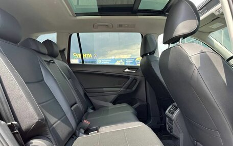 Volkswagen Tiguan II, 2020 год, 2 700 000 рублей, 5 фотография